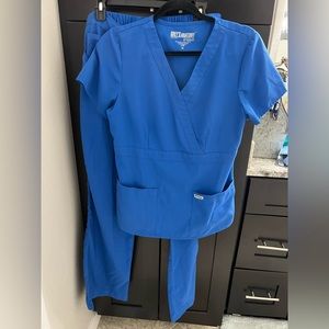 Greys anatomy Tall scrub set